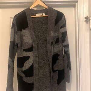 Cardigan sweater